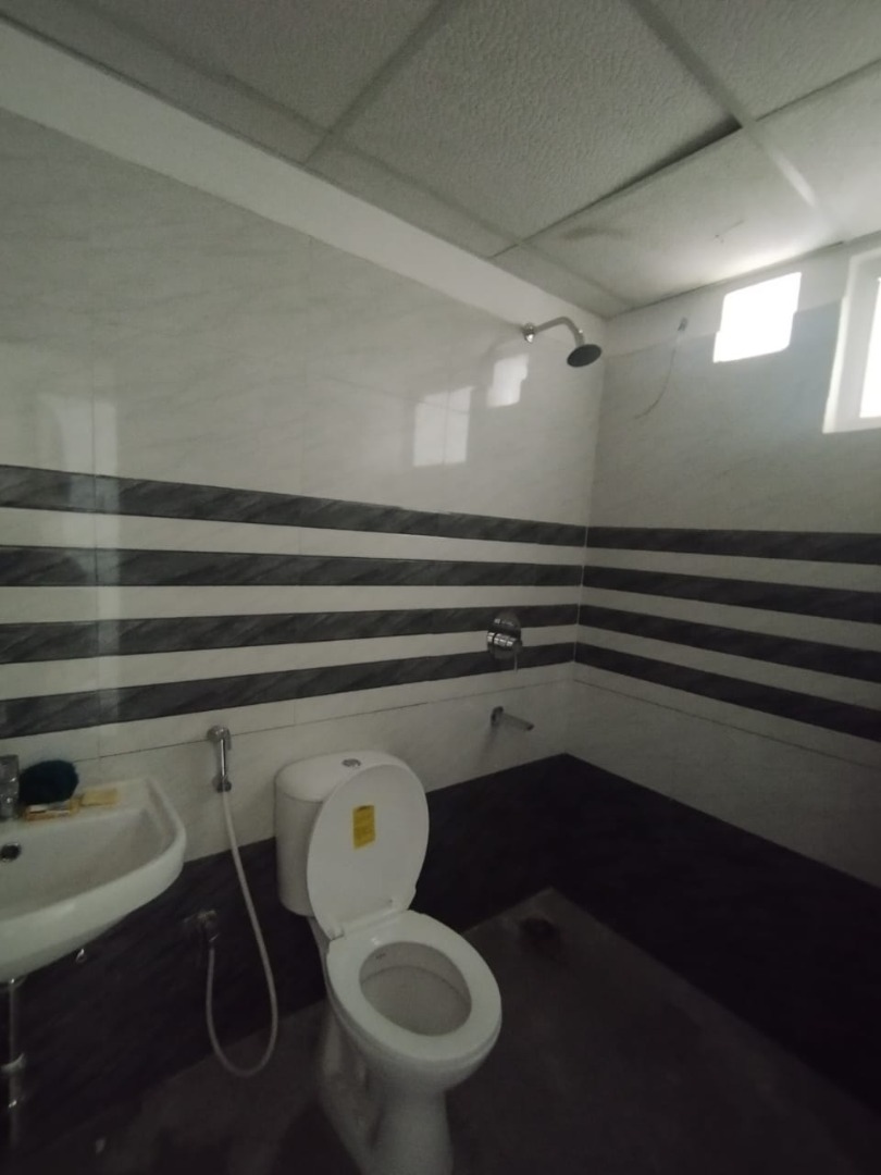 Unfurnished 2bhk in Satgaon Main Rd, Subhash Nagar, Kalitakuchi, Narengi Tinali, Guwahati, Assam, India for Rent